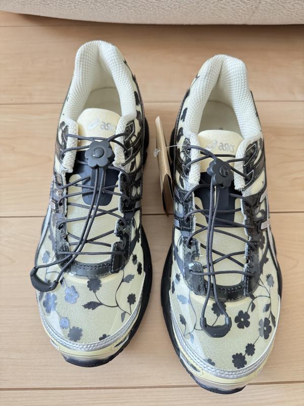 asics GEL-CUMULUS 16 SIGNATURE SERIES CECILIE BAHNSEN IVORY