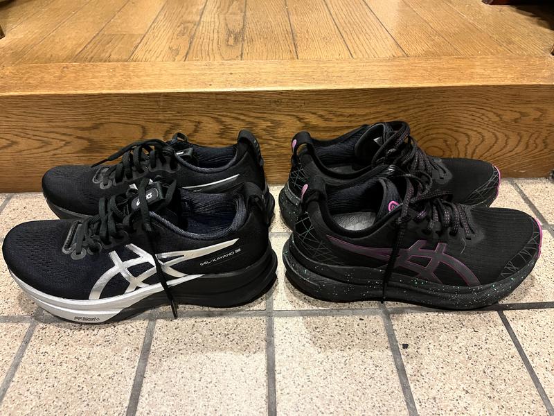 GEL-KAYANO 32 PLATINUM | Platinum/Black | ランニング | 【ASICS公式】