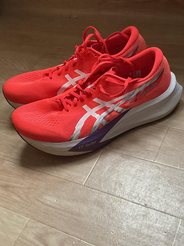 新品 アシックスMAGIC SPEED 4 Stillwater/White MAGIC SPEED 4 マジックスピード (WHITE×BLUE EXPANSE