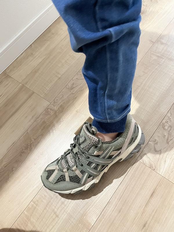 asics GEL-SONOMA 15-50 CLAY GREY/OBSIDIAN GREY（アシックス