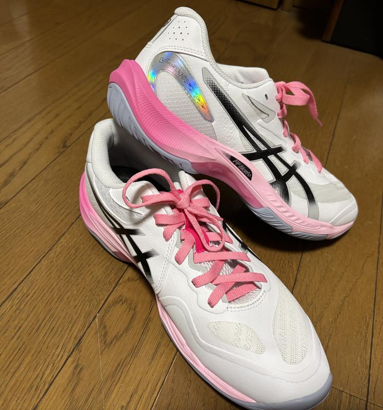 V-SWIFT FF 5 | White/Dragon Fruit | インドアスポーツ | 【ASICS公式】
