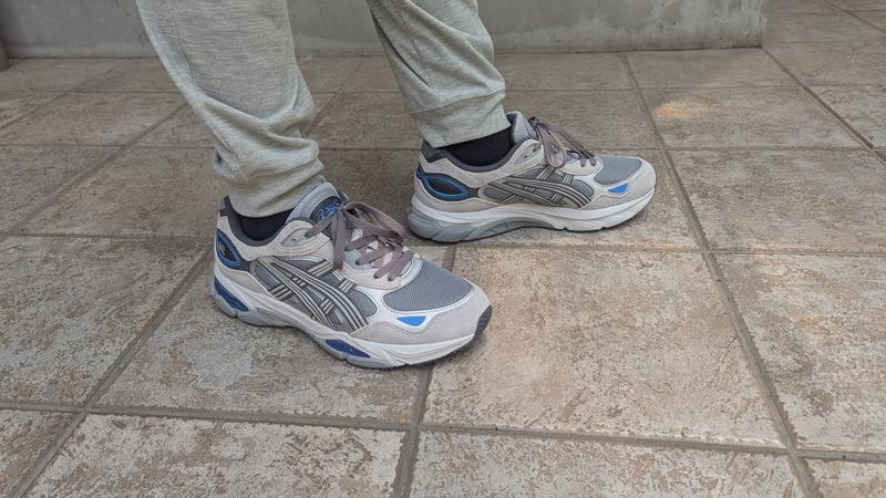 asics GEL-NYC 2.0 CREAM/CONCRETE（アシックス ゲルエヌワイシーツー