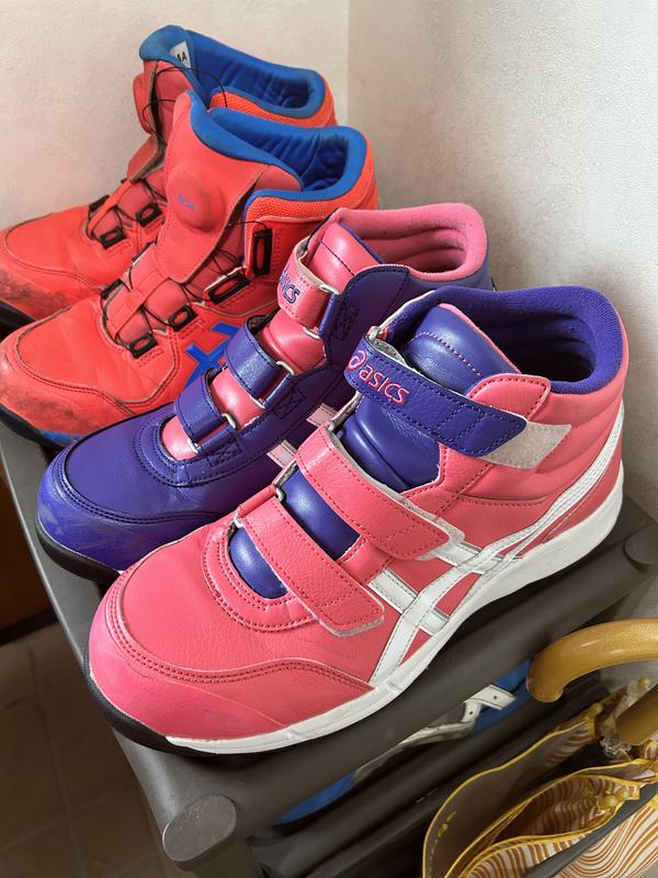 ASICS ウインジョブCP302 9090 ブラック×ブラック 安全靴26.5 ウィンジョブ®CP302 3E相当 | ブラック×ブラック | ハイカット