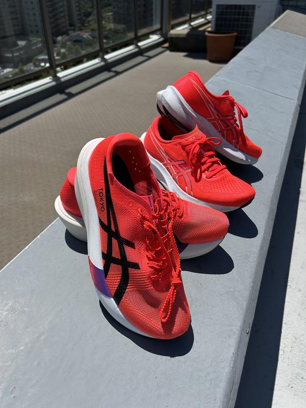 ASICS ランニングシューズ METASPEED EDGE TOKYO | FLASH RED/BLACK | メンズ ランニング