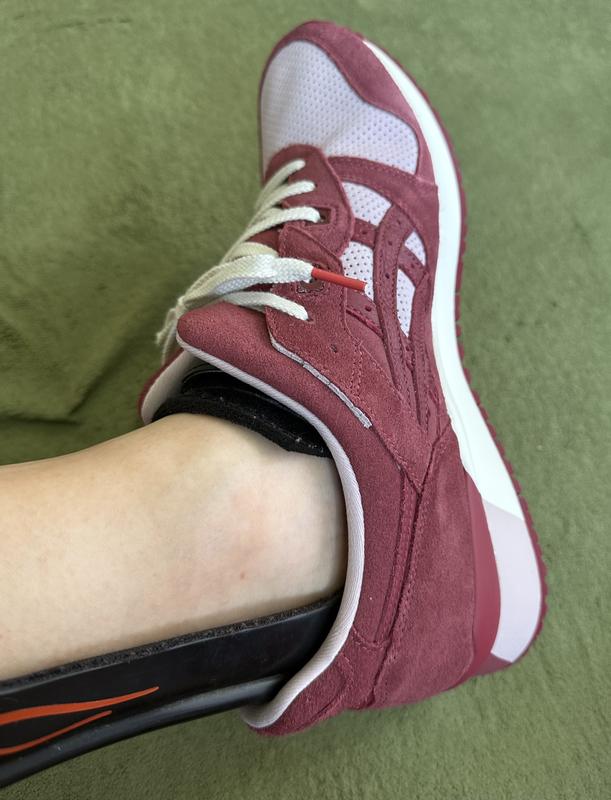 Maroon asics gel lyte hot sale iii