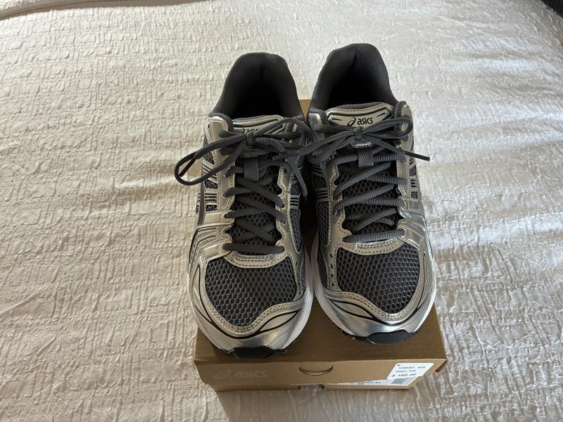 GEL-KAYANO 14 | Cream/Obsidian Grey | スポーツスタイル・スニーカー