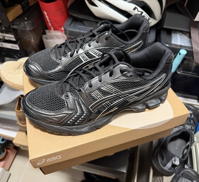 GEL-KAYANO 14 | Men | BLACK/PURE SILVER | Men's Sportstyle Shoes