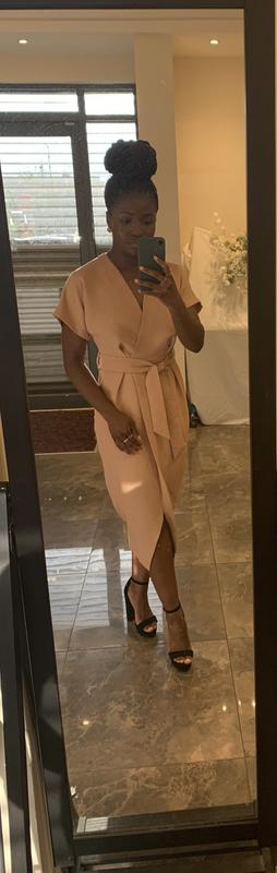 Closet London kimono wrap dress in blush | ASOS