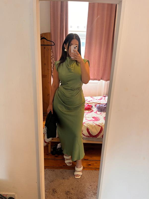 green emerald velvet dress Rent Asos Design Satin Corset Detail Plunge Midi Dress In Lime Green main image 0