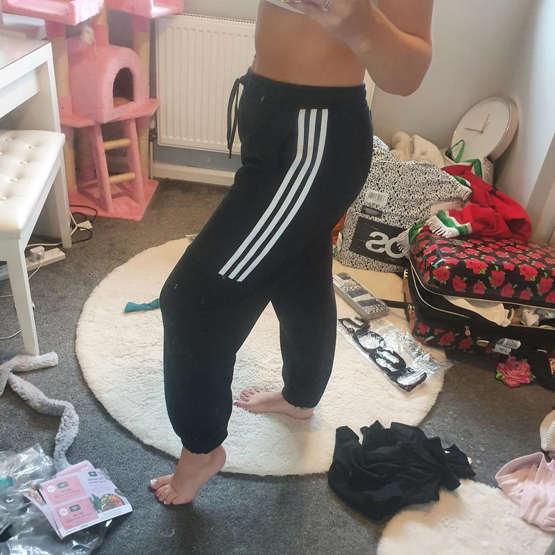 Adidas pants best sale women tumblr