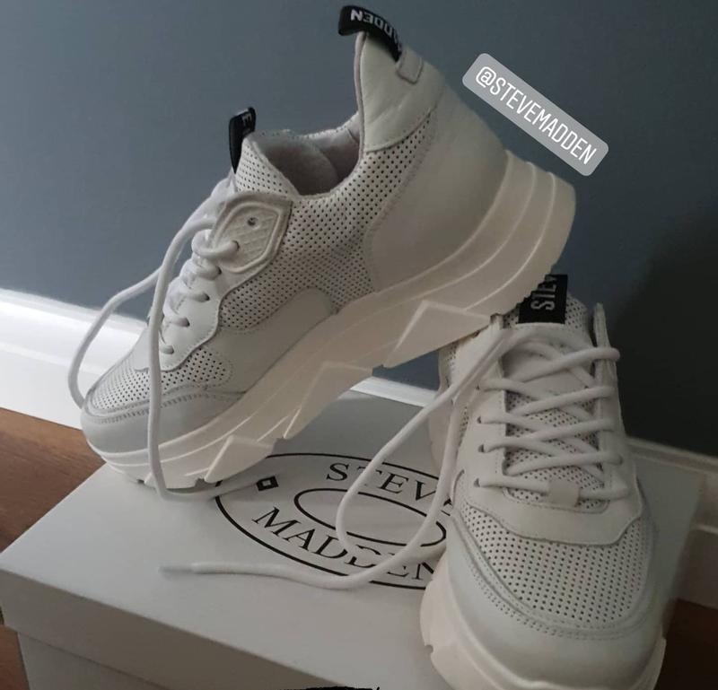 steve madden sneaker pitty