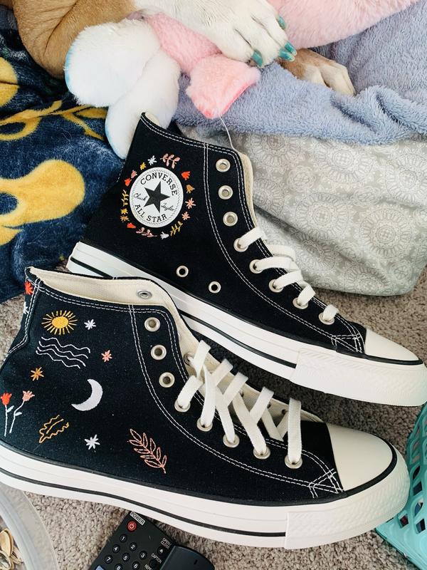 Converse Chuck Taylor All Star Hi It s Ok To Wander embroidered