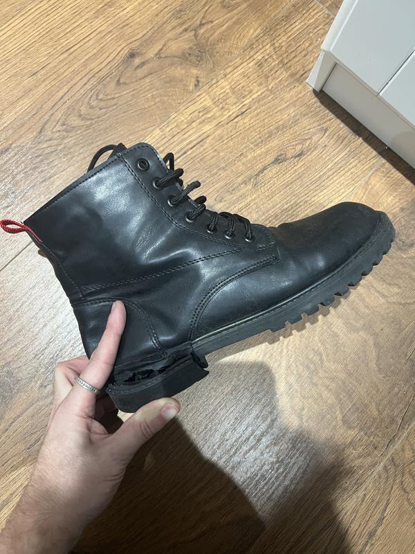 Bolongaro Trevor minimal lace up boots in black faux leather  display picture 3