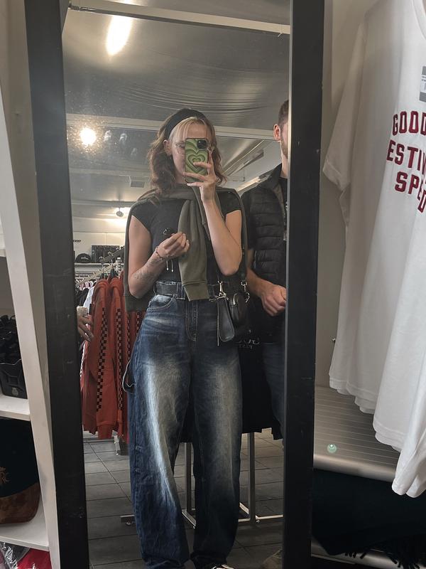 Bershka コーティングデニム Bershka adjustable waist carpenter