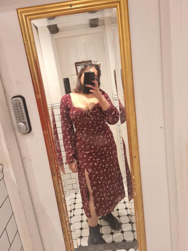 hollister red midi dress Hollister Off Shoulder Sweetheart Midaxi Dress With High Thigh Split in Red
