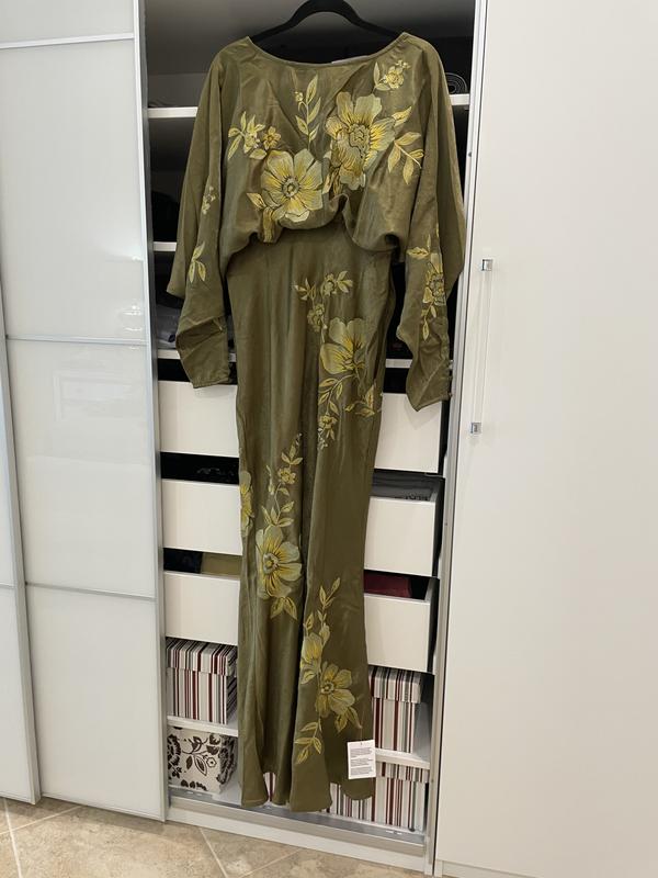 ASOS DESIGN satin large floral embroidery long sleeve maxi dress in olive  green | ASOS