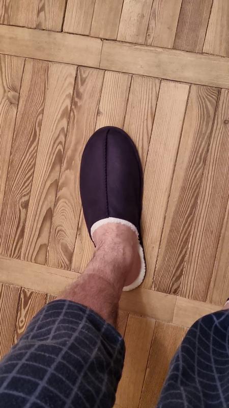 ASOS DESIGN slip on slippers in black with cream faux fur lining