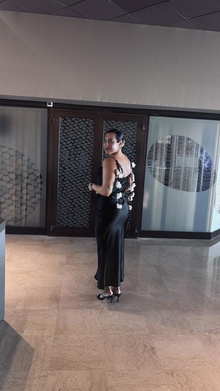 New Look corsage strap tie shoulder satin slip dress in