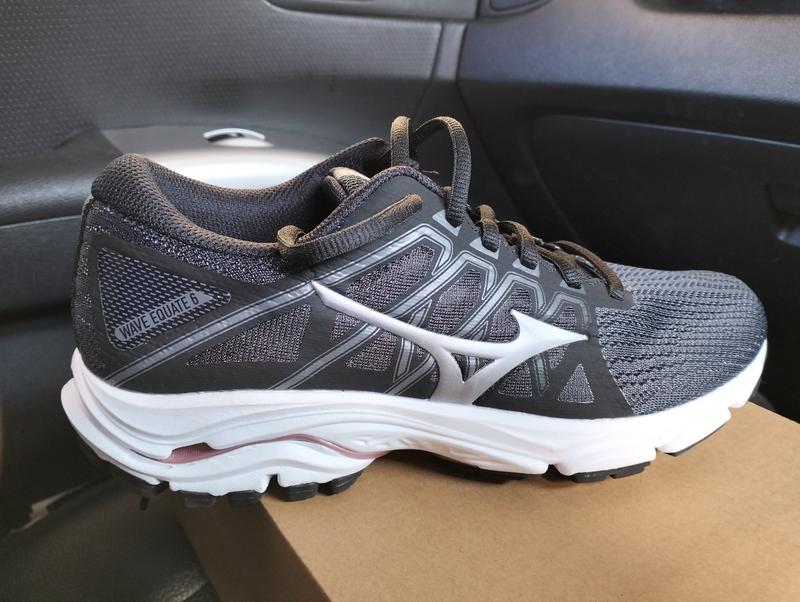 Mizuno store equate review