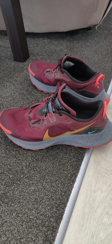 nike pegasus trail 2 beetroot