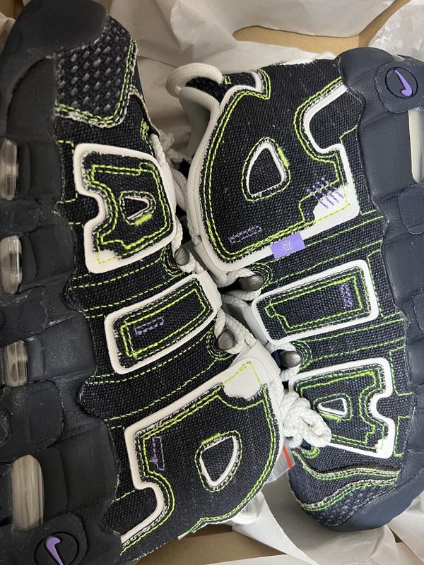 アニメショート ナイキ SWDC AIR MORE UPTEMPO モアテン 新品 25.5cm