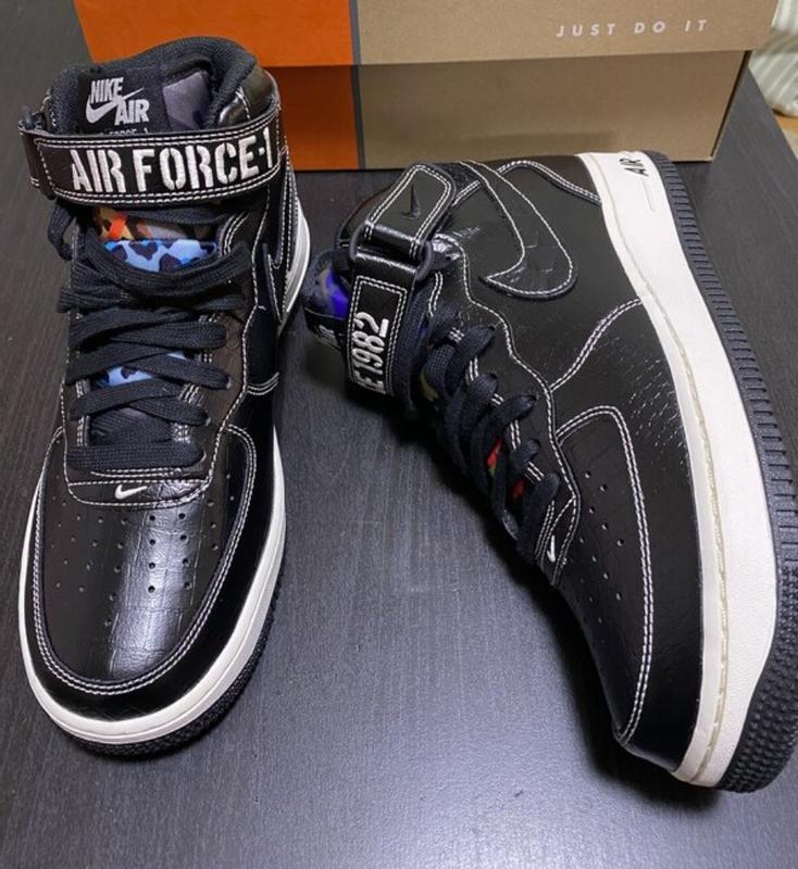 NIKE AIR FORCE 1 MID '07 LX BLACK/BLACK-PALE IVORY（ナイキ