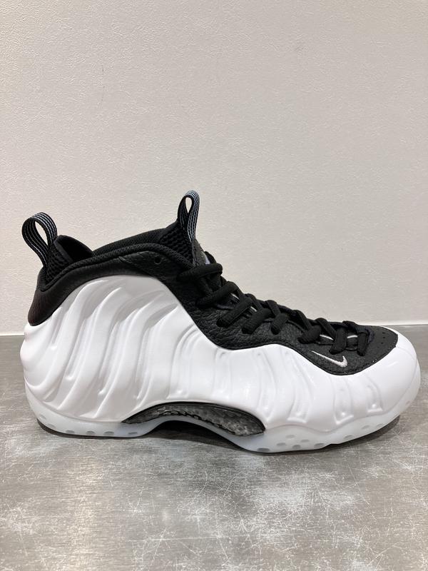 NIKE◇Ai Foamposite White/Black/28cm/WHT/DV0815-100【シューズ