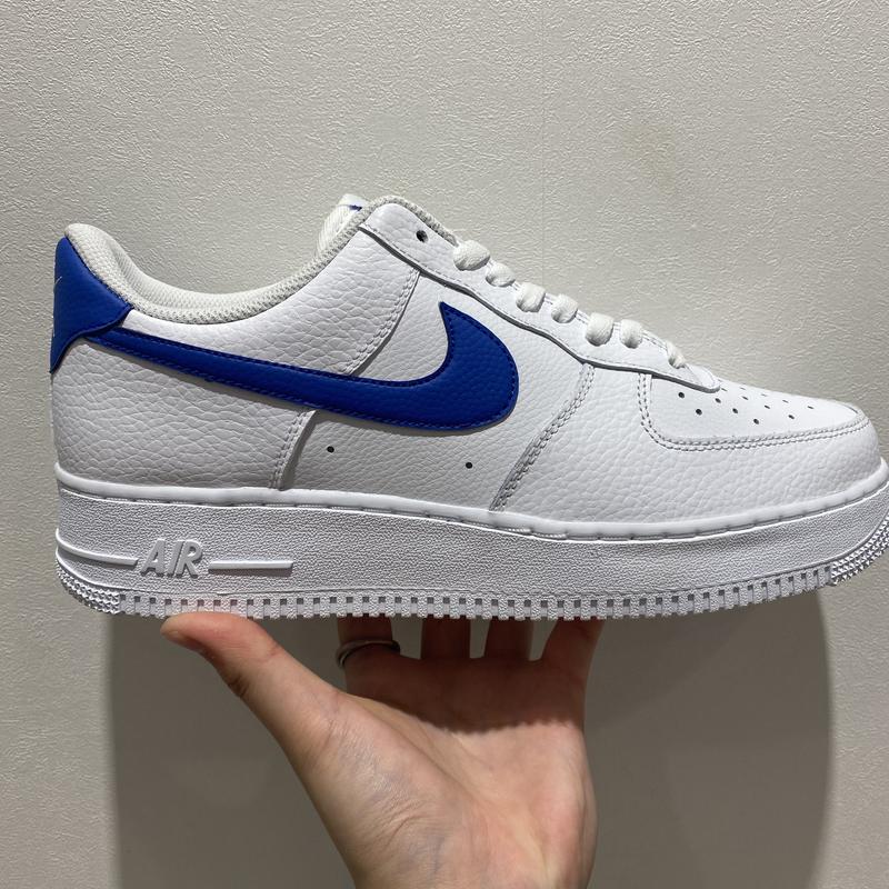 NIKE AIR FORCE 1 '07 LO WHITE/GAME ROYAL-WHITE 23SU-I