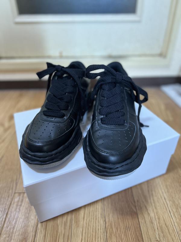 Maison MIHARA YASUHIRO WAYNE LOW/LEATHER LOW TOP ブラック Maison MIHARA YASUHIRO WAYNE LOW/LEATHER LOW TOP ブラック