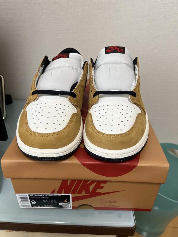 JORDAN BRAND AIR JORDAN 1 RETRO LOW OG SAIL/BLACK-GOLDEN HARVEST 