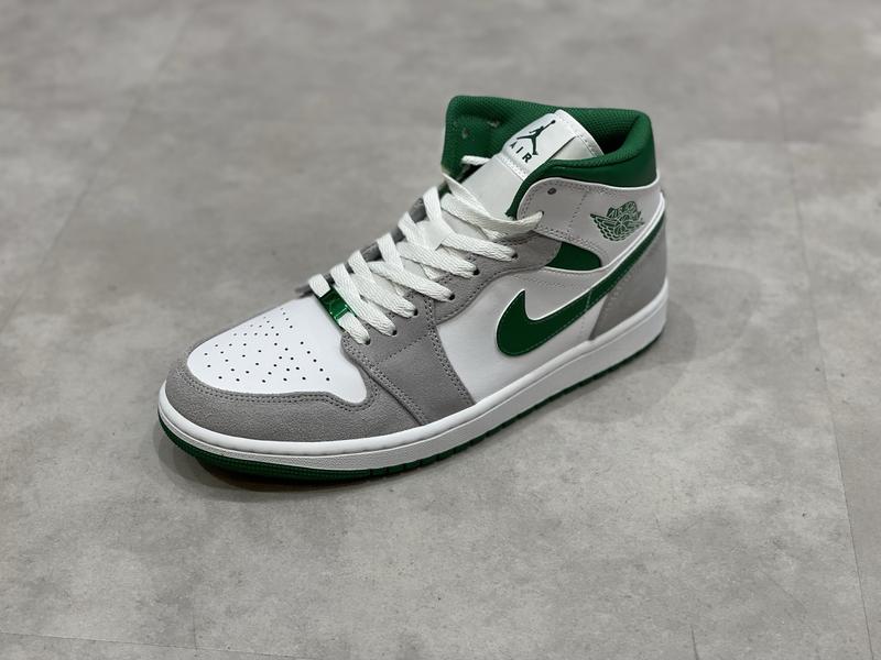 JORDAN BRAND AIR JORDAN 1 MID SE WHITE/PINE GREEN-LT SMOKE GREY 21HO-I