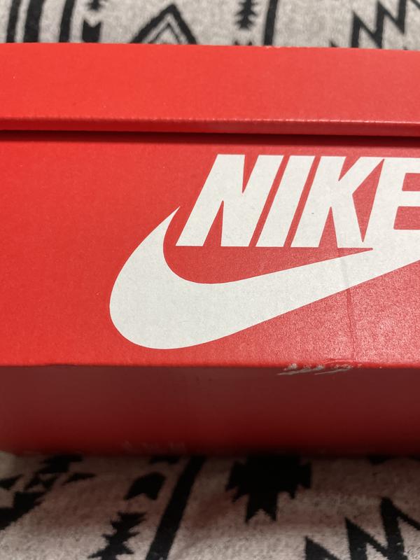GrysonアートNSエアマックス95イエローオマージュパロディ NIKE AIRMAX 95 OG｜ニュース｜UNITED ARROWS & SONS