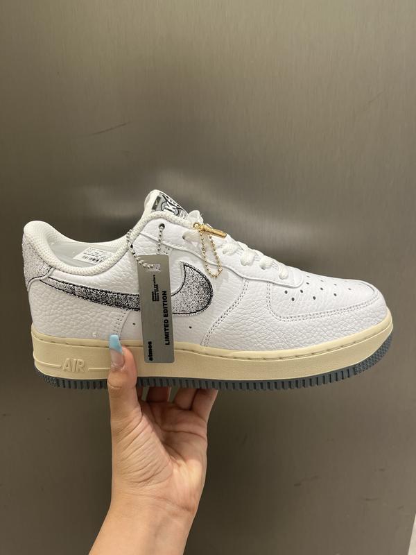 [NIKE] AIR FORCE 1 '07 LX ☆大人気☆ ☆ナイキ☆大人気 WMNS AIR FORCE 1 07 LX エアフォース (Nike