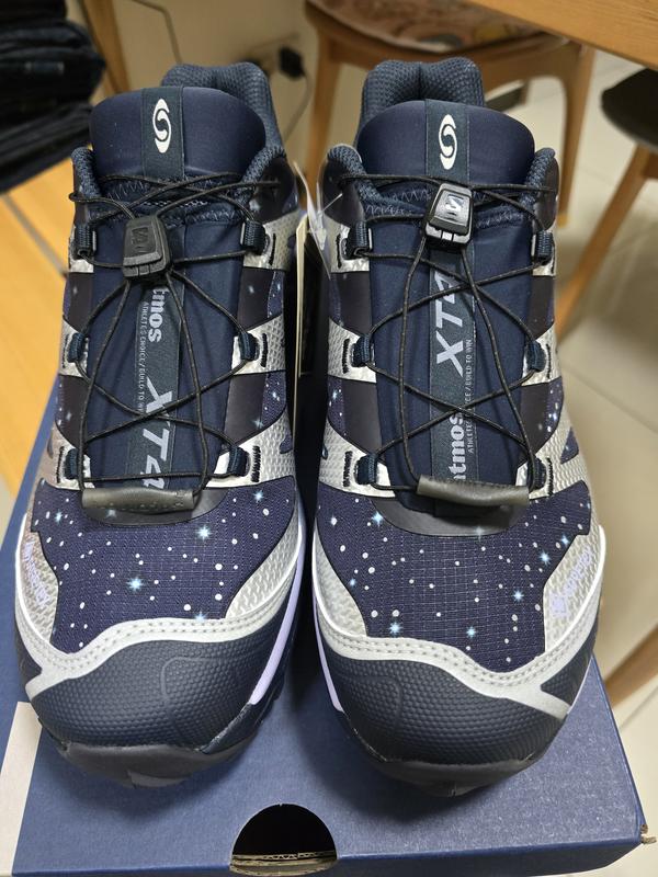 SALOMON XT-4 OG GTX atmos Carbon/Ftw Silver/Cosmic Sky（サロモン