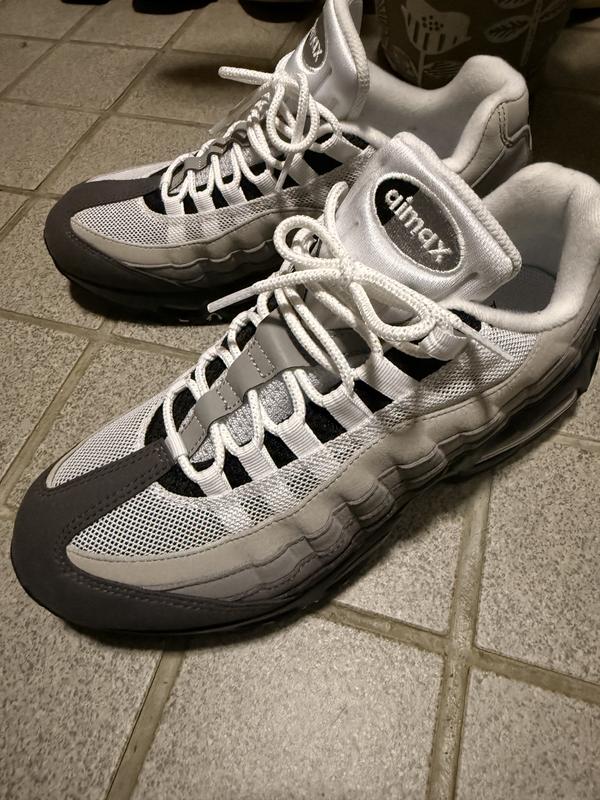 NIKE AIR MAX 95 BIG BUBBLE BLACK/WHITE-MEDIUM ASH-DK PEWTER