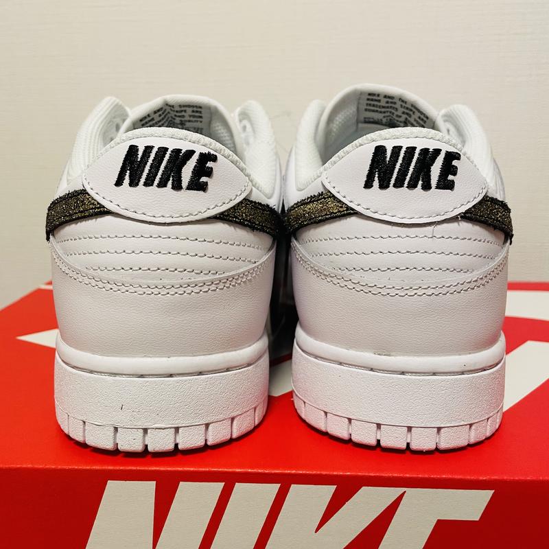 NIKE W DUNK LOW SE WHITE/MULTI-COLOR-WHITE 21HO-I（ナイキ
