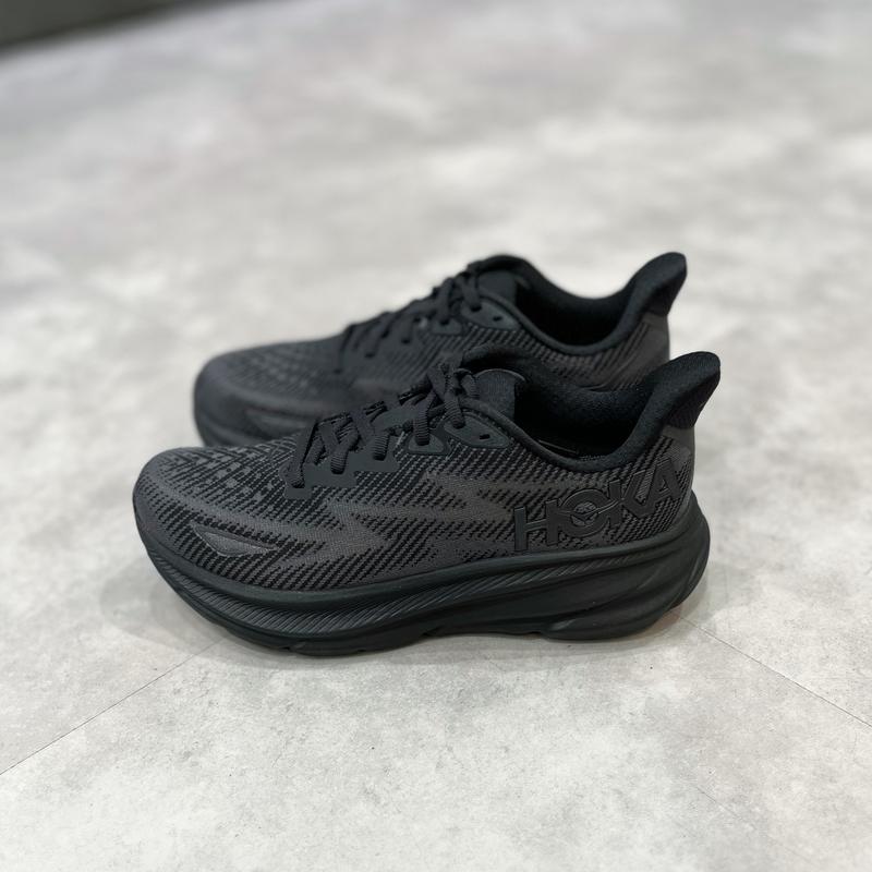 HOKA CLIFTON 9 BLACK / BLACK （ホカ クリフトン 9-ブラック