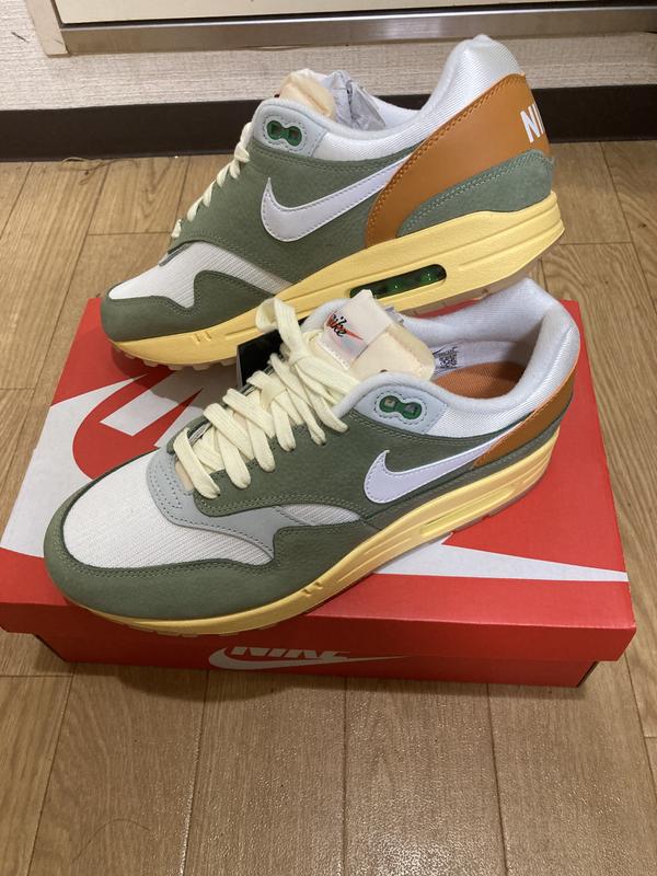 NIKE W AIR FORCE 1 '07 ESS SNKR WHITE/VARSITY RED（ナイキ