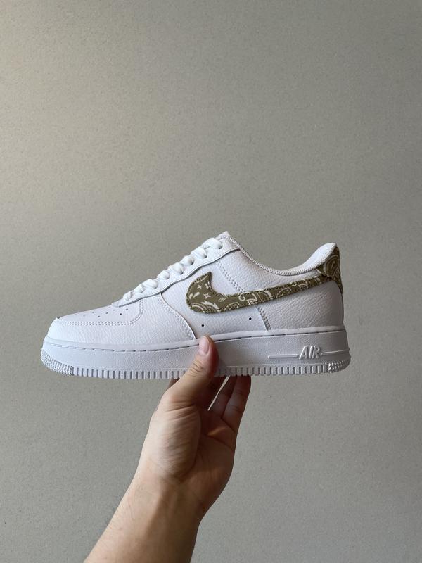 NIKE W AIR FORCE 1 '07 ESS WHITE/BARLEY-WHITE 22SU-I（ナイキ