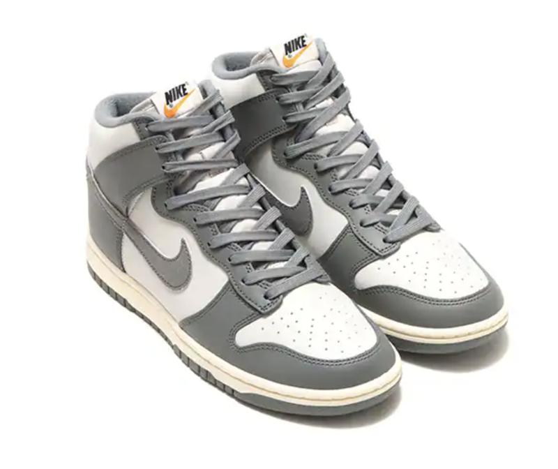 NIKE DUNK HI RETRO SE VNTG LIGHT BONE/TUMBLED GREY-COCONUT