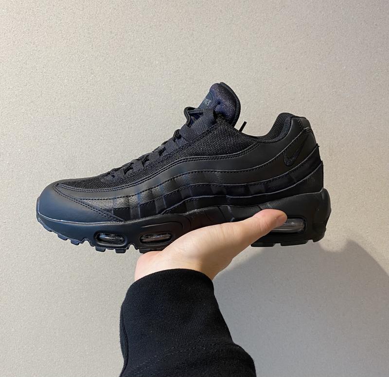 NIKE AIR MAX 95 ESSENTIAL BLACK/BLACK-DARK GREY 23HO-I