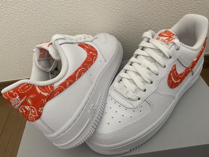 NIKE W AIR FORCE 1 '07 ESS WHITE/RUSH ORANGE-WHITE 22SU-I