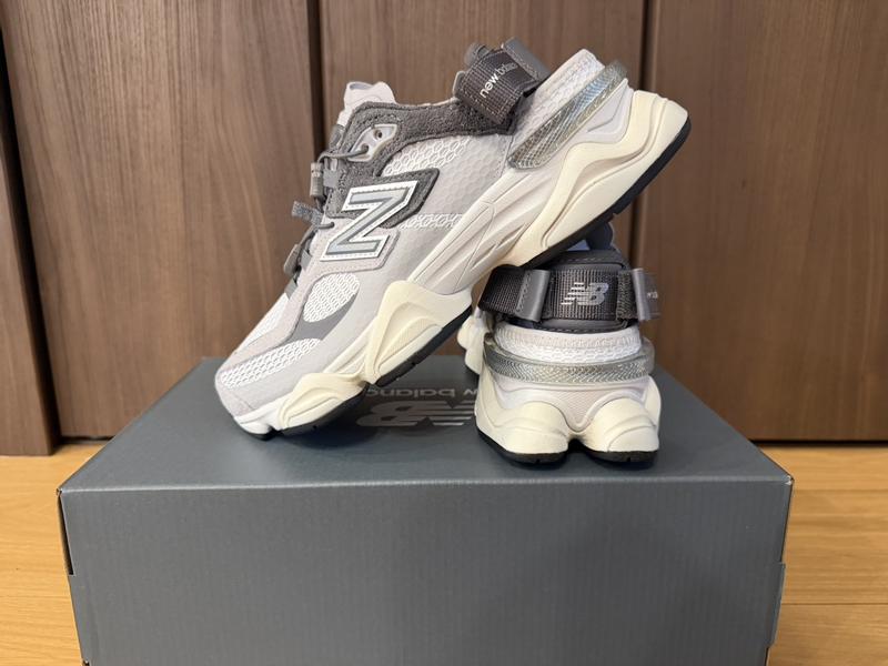 【即日発送】新品箱付き ニューバランス U90603FA 24.5㎝ 夏 New Balance（ニューバランス） スニーカー 9060 SUMMER U90603FA