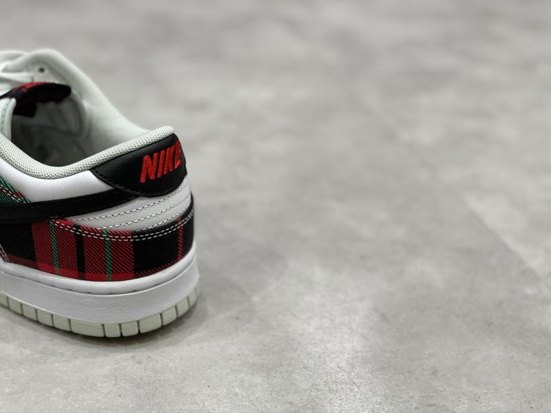 NIKE DUNK LOW RETRO PRM WHITE/BLACK-WHITE-UNIVERSITY RED