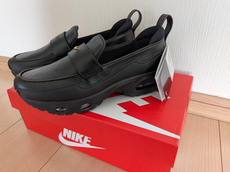 NIKE W AIR MAX PHENOMENA BLACK/METALLIC GOLD-SMOKE GREY-PINK FOAM