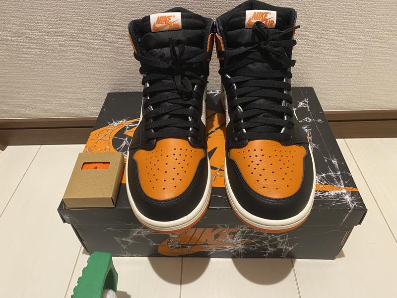 JORDAN BRAND AIR JORDAN 1 RETRO HIGH OG BLACK/BLACK-SAIL-STARFISH