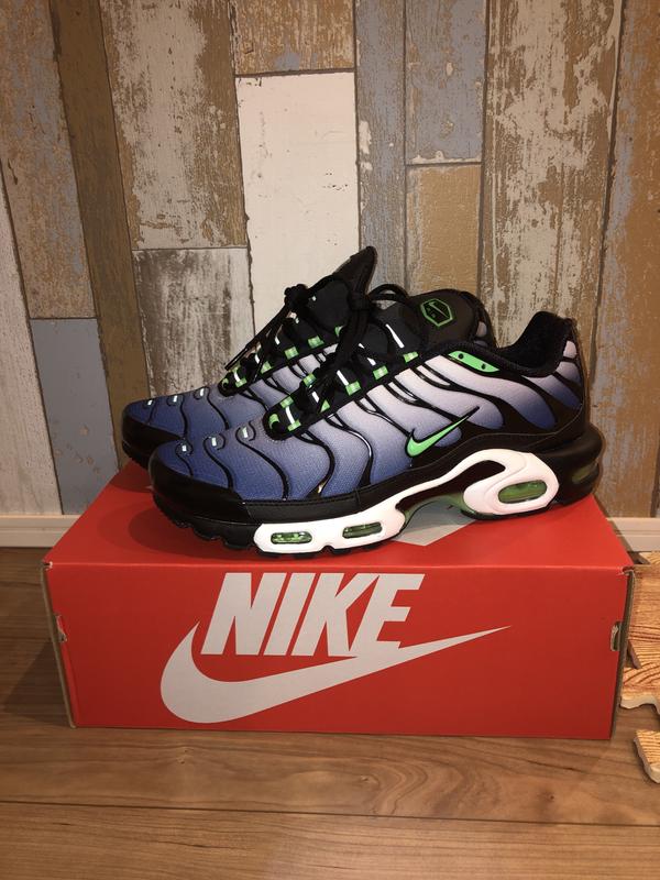 NIKE AIR MAX PLUS BLACK/SCREAM GREEN-WHITE-DEEP ROYAL 23SU-I