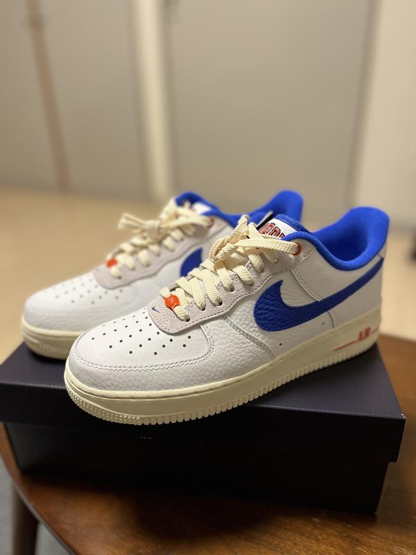 NIKE WMNS AIR FORCE 1 '07 LX SUMMIT WHITE/HYPER ROYAL-PICANTE RED  23SP-I|atmos（アトモス） 公式オンラインストア