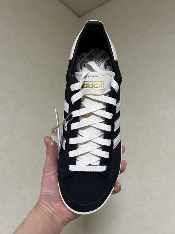 【adidas】JABBAR LO SHOES スニーカー ユニセックス adidas JABBAR LO CORE BLACK/CLOUD WHITE/OFF WHITE