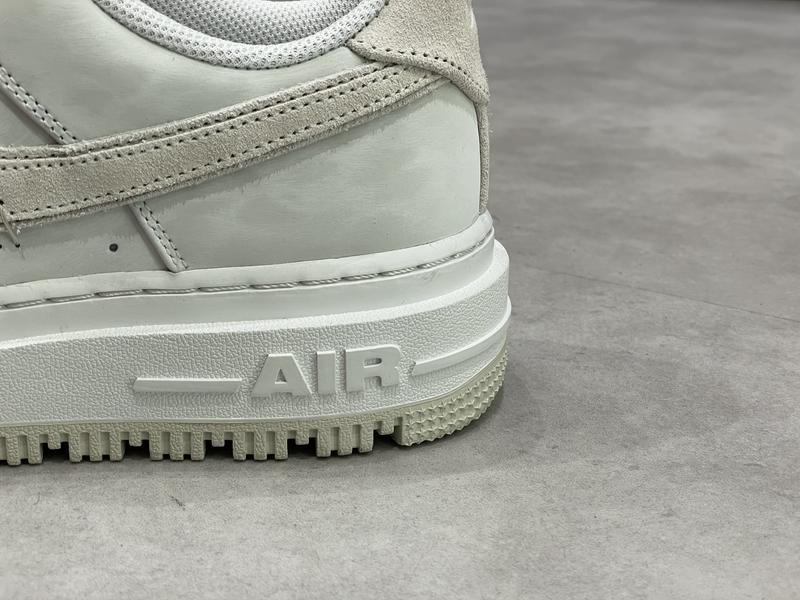 NIKE AIR FORCE 1 LUXE SUMMIT WHITE/SUMMIT WHITE-LIGHT BONE